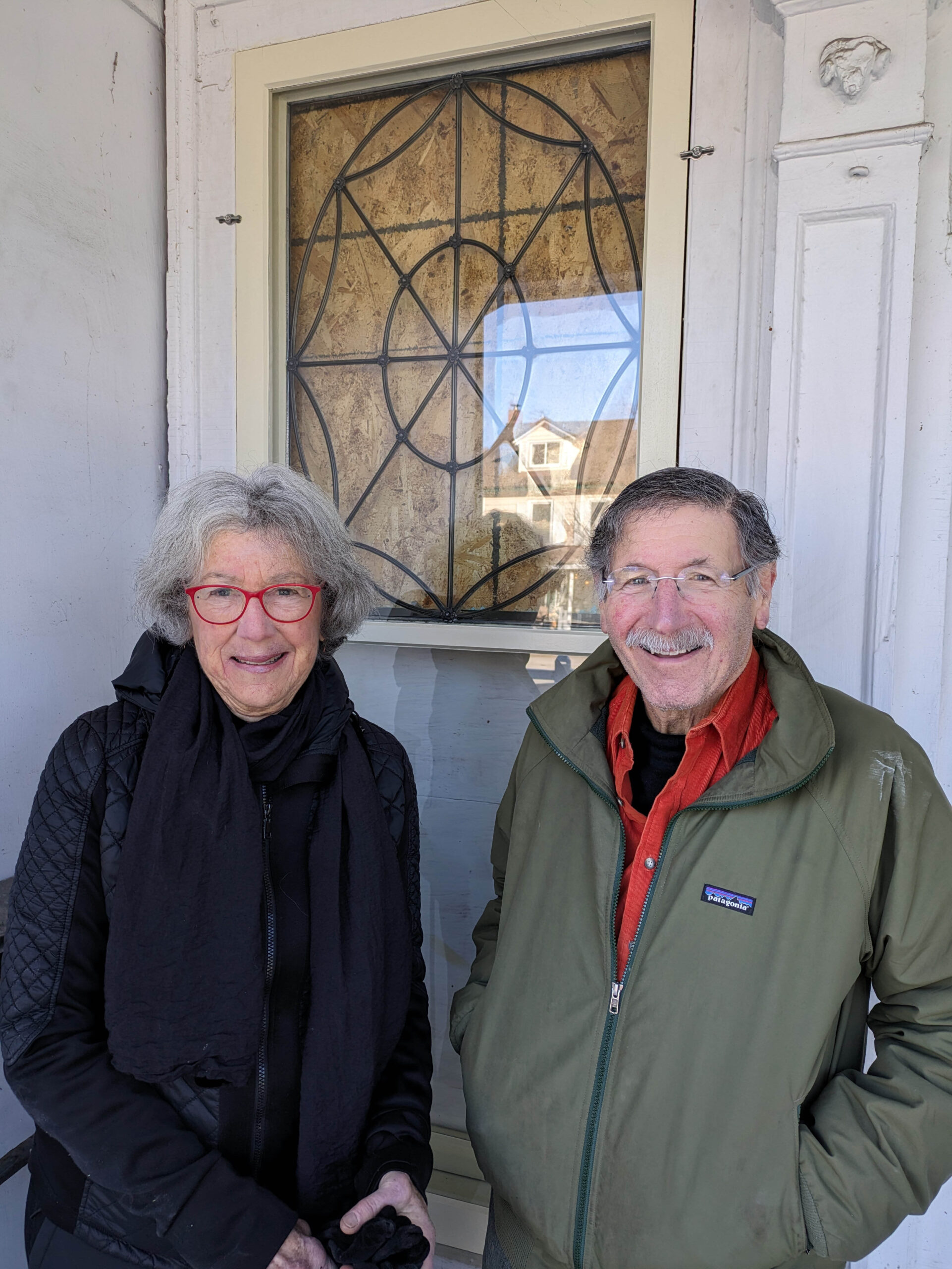 In residence Dorothy and Jay Federman News, Sports, Jobs